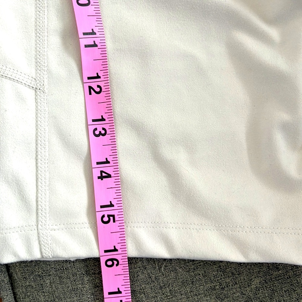 Calvin Klein Performance Shorts - Picture 5 of 8